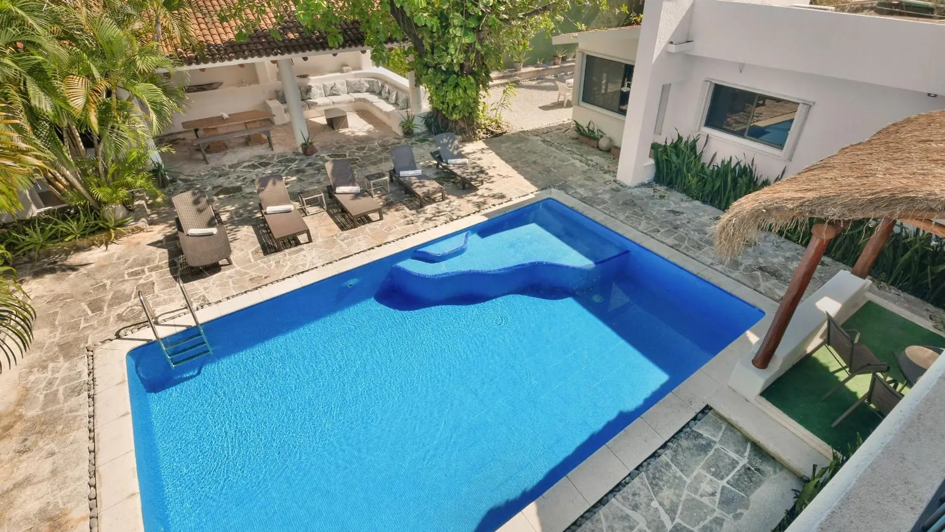 Casa Armonia , Apartments With Pool Cozumel